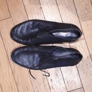 EMU leather shoes women's size 9